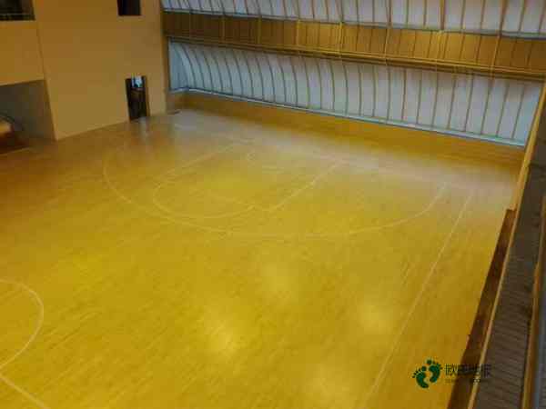 柞木运动篮球木地板大约多少钱