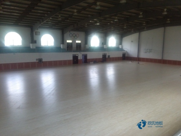 校园运动篮球木地板平米价