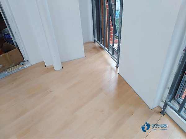 22mm厚运动场地木地板哪个牌子较环保1