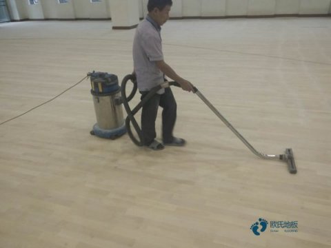 学校篮球馆木地板施工单位
