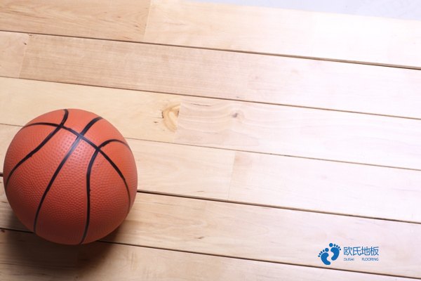 枫木运动篮球木地板平米价