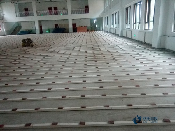 体育运动木地板特点3