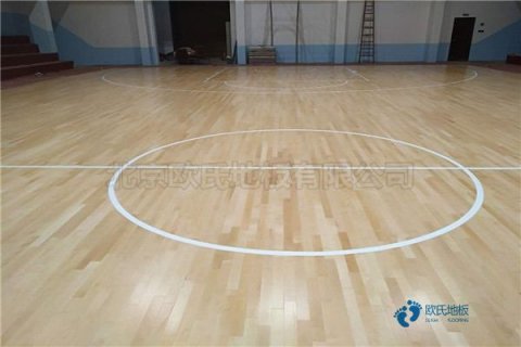 篮球馆室内木地板翻新