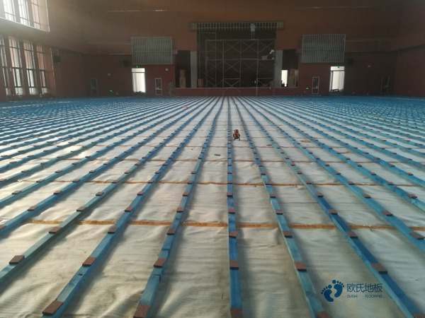 购买体育篮球木地板品牌有哪些3